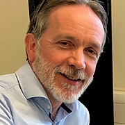 Mr Douglas Macmillan