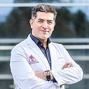 Dr. Alfredo Hoyos