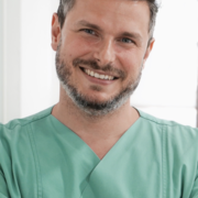 Dr. Dr. Alex Dumitrescu