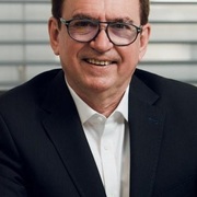 Dr Strahil Efremov