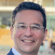 Prof Hisham El Minawi