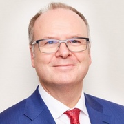 Mr Simon Eccles