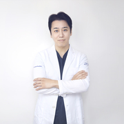 医師 宮﨑 邦夫