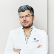 MD Mateusz Stolarski