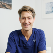 Dr. med. Robert Kemper